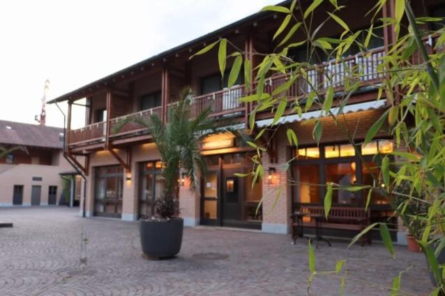 Hotel Breiti Bachenbulach Kültér fotó
